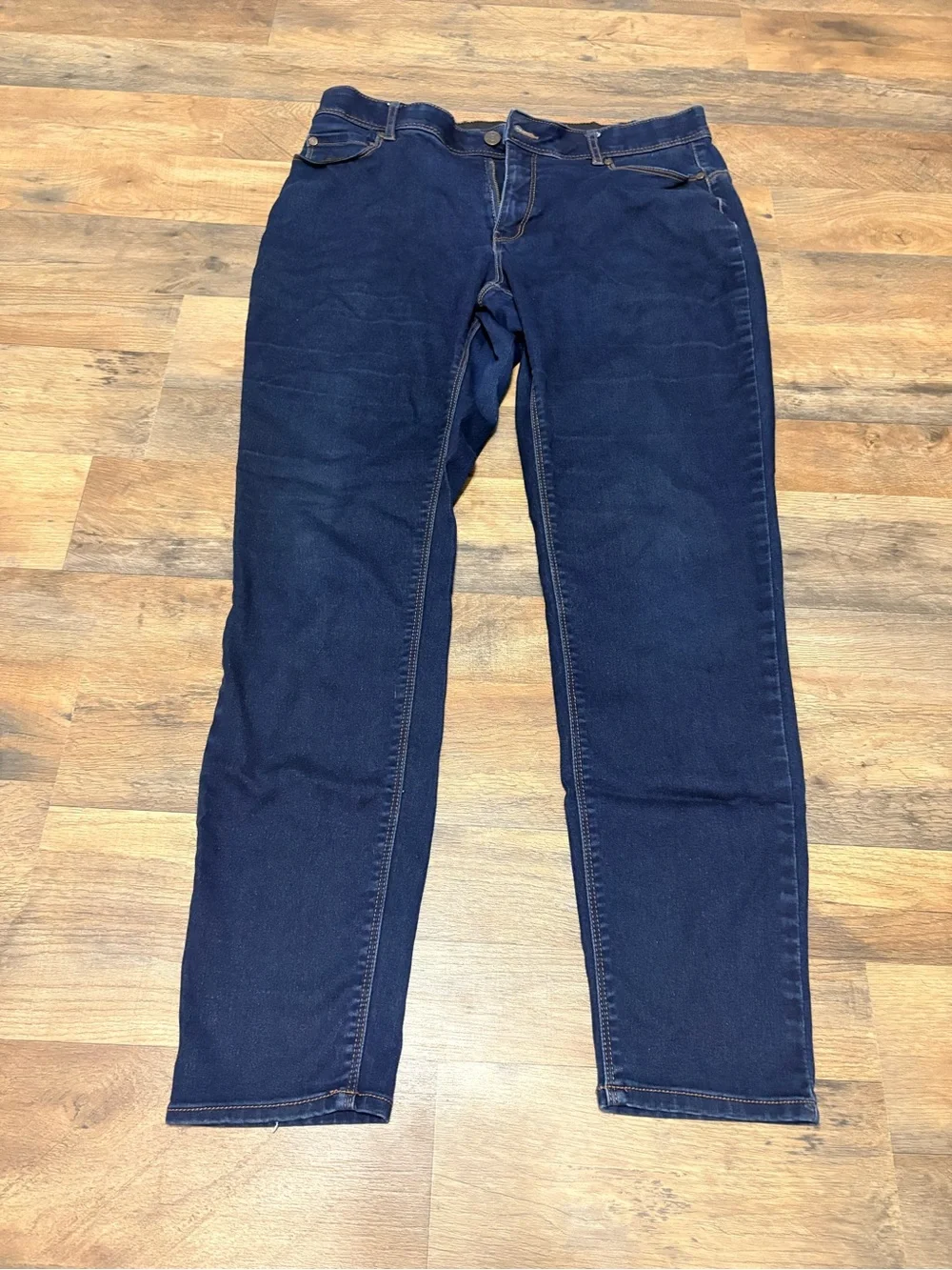 Cato Dark Wash Stretch Straight Leg Jeans – Size 14